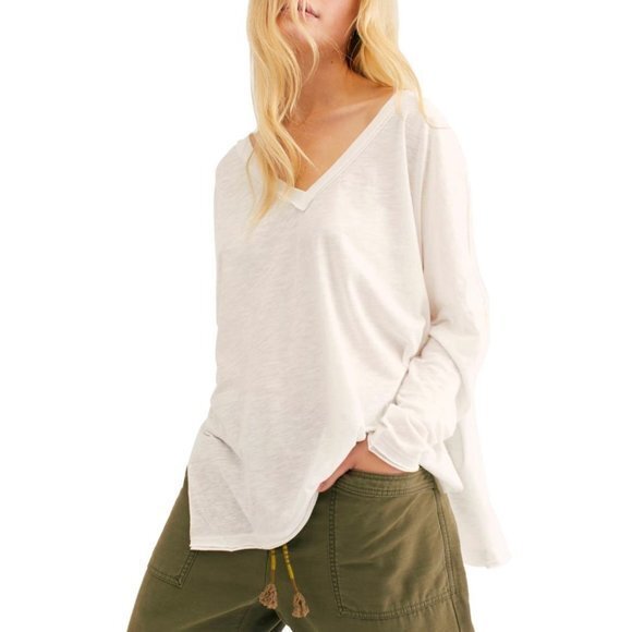 NWOT FREE PEOPLE On My Mind V-Neck Shirt LONG SLEEVE TOP - Picture 1 of 9